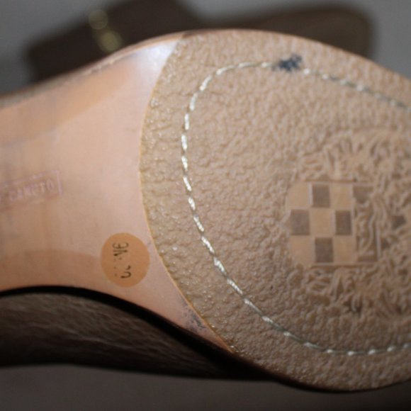 LADIES VINCE CAMUTO ANKLE BOOTS - 9 M - DARK TAN LEATHER - Picture 6 of 9